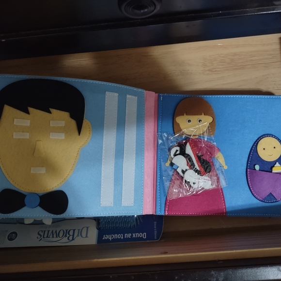 NWOT Learning book - Picture 6 of 11